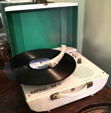 Fonovaligia Giradischi Lesa