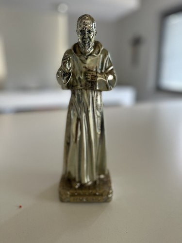 Statua padre pio - di,