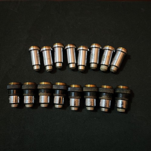 Set obiettivi microscopio