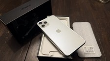 Apple iPhone 11 Pro - 64GB -