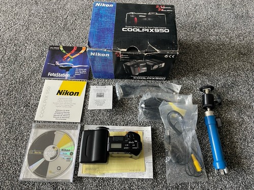 Nikon coolpix 950 megapixel - 950, 2