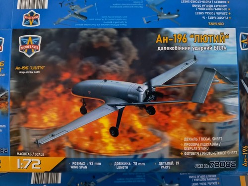 Antonov 196 fierce - 1/72, "fierce"