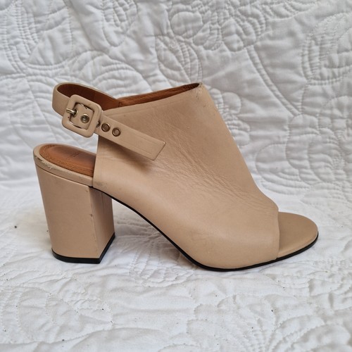 Sandali con guanto slingback