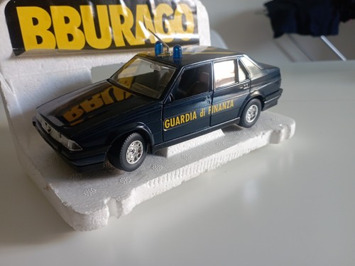 Bburago alfa romeo guardia - alfa,