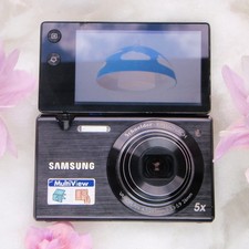 Fotocamera digitale nera