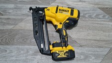 Chiodatrice fissa brushless