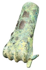 Antica mano greca in bronzo