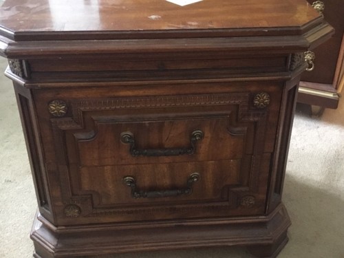Comodino cassetti legno - in,