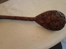 Gusla, strumento musicale in legno scolpito