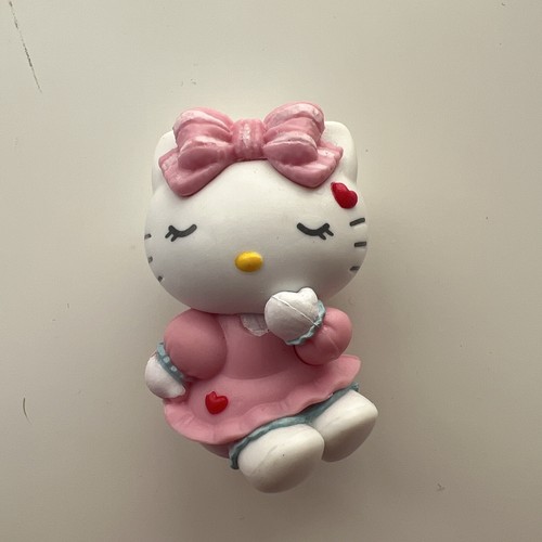 Hello kitty miniso sleeping - hello,