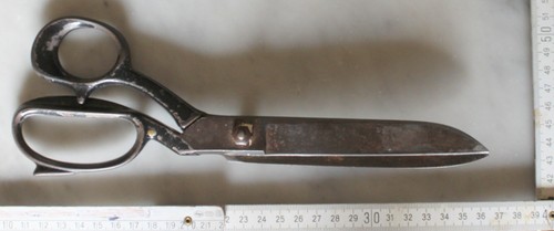 Industria tagliare - da,