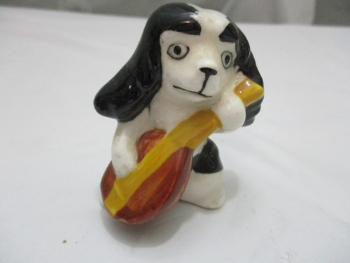 Statuina chitarra banjo