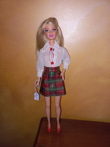 Barbie princess charm school - barbie,