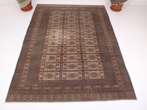 Tappeto vintage annodato - , a