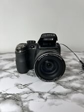 Fujifilm Finepix S3200 14Mp fotocamera digitale nera perfettamente funzionante 