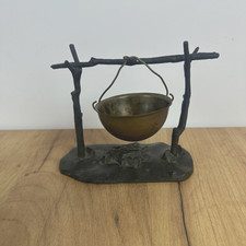 NIMOR.Pot on Fire statuina