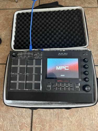 Akai mpc live workstation - mpc,