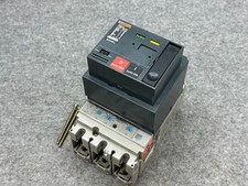 ✅ MERLIN GERIN Compact