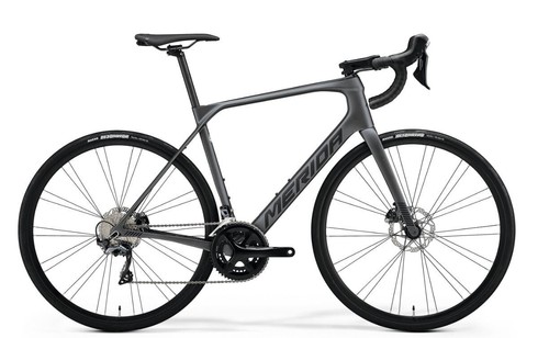 Merida corsa scultura - corsa,