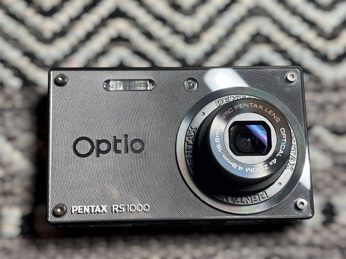 Fotocamera digitale compatta