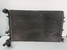 radiatore acqua per VOLKSWAGEN POLO IV (9N3) 1.4 TDI (69 CV) 155734