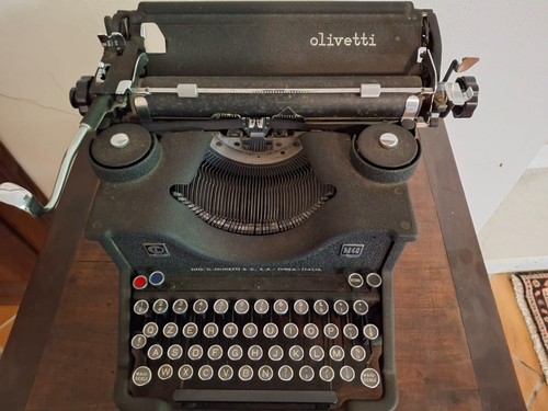Macchina scrivere olivetti - scrivere,