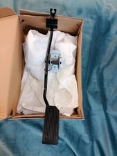 Pedale acceleratore Nissan