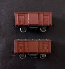 LIMA H0 - Lotto 2 vagoni Merci Chiusi - Anni 50. Leggi Descrizione