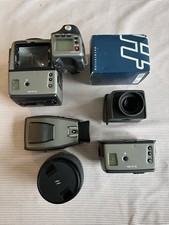 Corpo fotocamera medio formato Hasselblad H2 + obiettivo HC 80mm + rilevatore livello vita