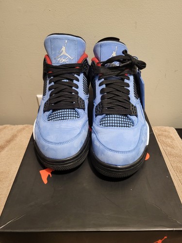 Jordan retro travis scott - 4, x