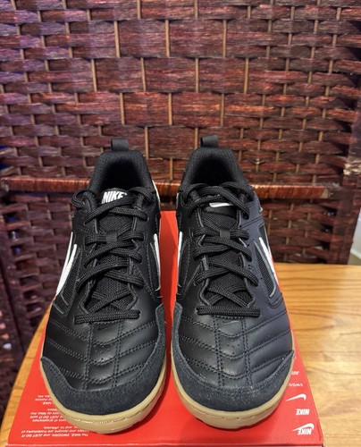 Nike gato nero - nike,