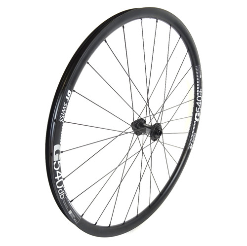 Ruota anteriore bici ghiaia