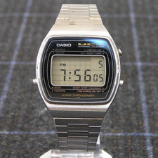 Orologio calendario universale