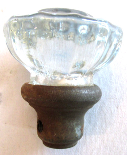 Antico pomello porta vetro
