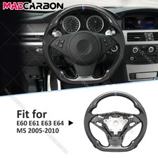 Volante in pelle traforata