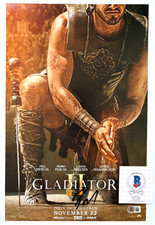 PAUL MESCAL FIRMATO GLADIATORE 2 II 11X17 POSTER FILM FOTO LUCIUS ATTORE BAS