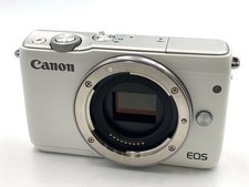 Quasi Perfetto Canon EOS M10