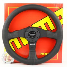 Volante sportivo MOMO Competizione 340mm in pelle traforata per auto da corsa