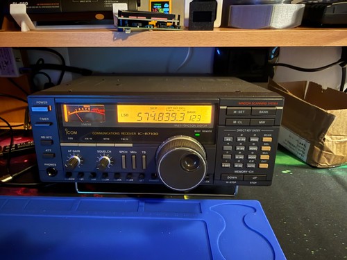Icom 7100 - ic-r,