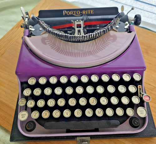 Rara macchina scrivere - da,