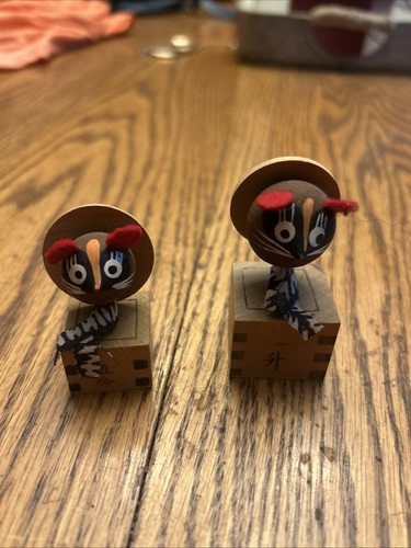 Kokeshi tanuki miniatura - tanuki,