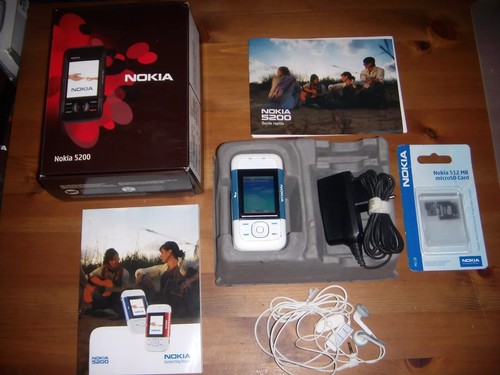 Nokia 5200 lightblue - nokia, unico