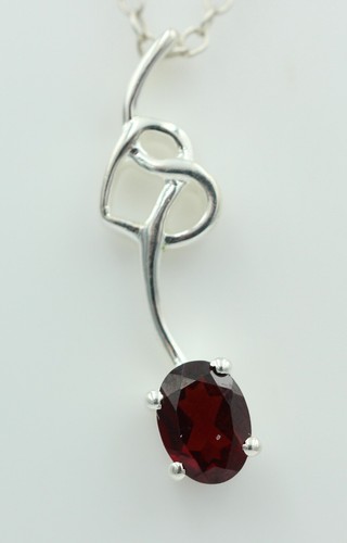 Pendente granato 0 4 - da, 0,4