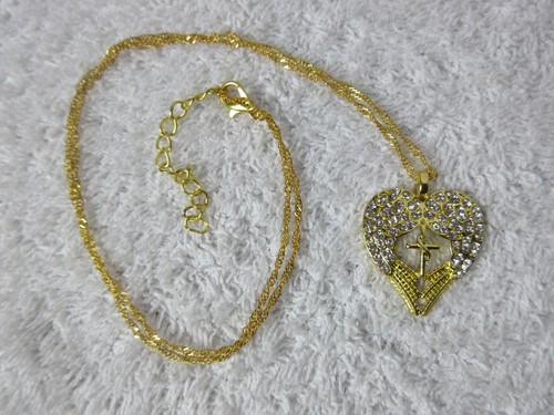 Collana color oro con - , ali