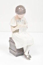 Statuina B&G 1658 bambina che