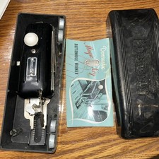 Domestic Magic Key Buttonhole Worker