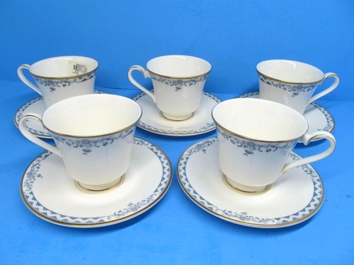 Confezione set tazze e - confezione,