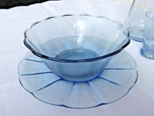 Portafrutta, piatto, caraffa e