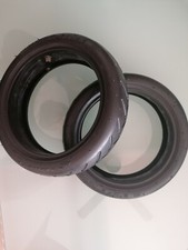 Coppie Di Gomme e camera