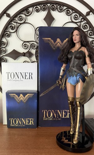 Wonder woman tonner doll - wonder,